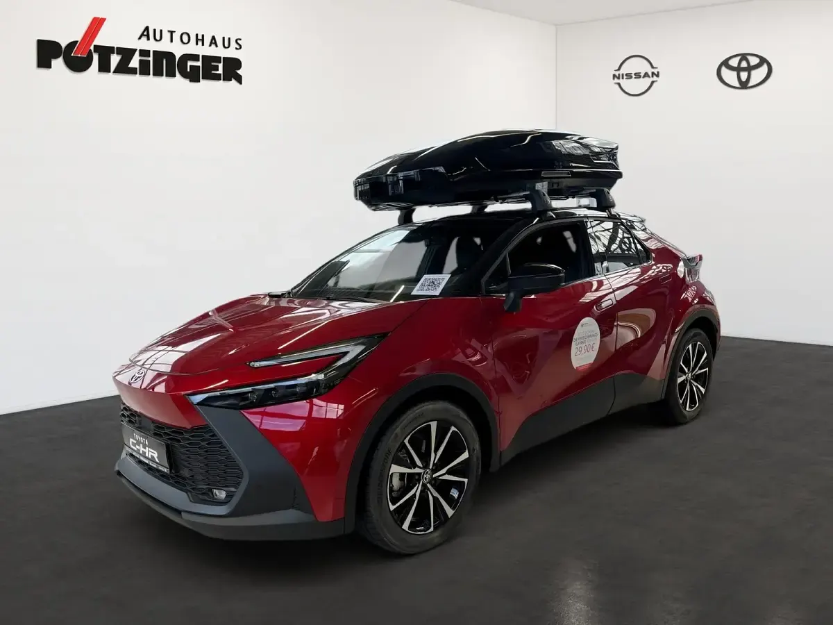 Gebraucht Toyota C-HR 152 PS (111 kW) 2024 Rot SUV