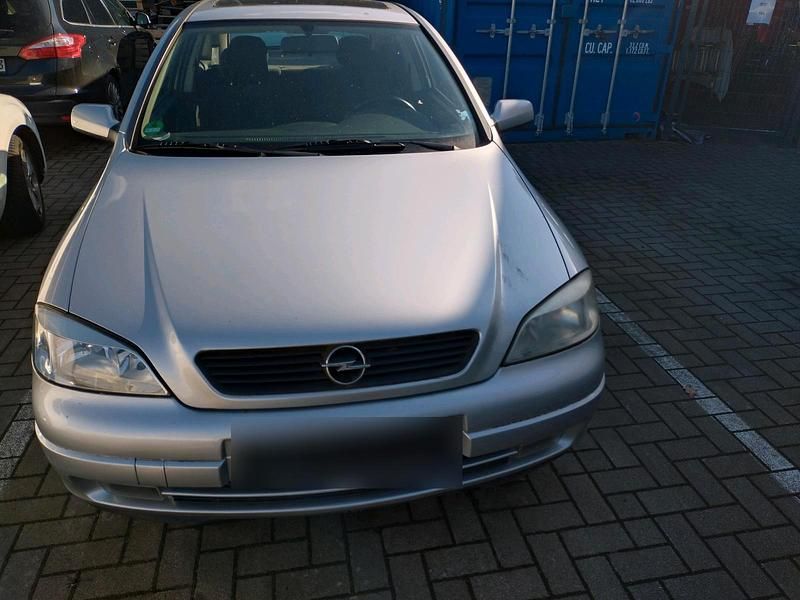 Gebraucht Opel Astra 100 PS (73 kW) 1998 Silber Kleinwagen