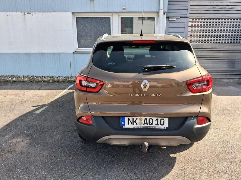 Gebraucht Renault Kadjar 131 PS (96 kW) 2016 Braun SUV