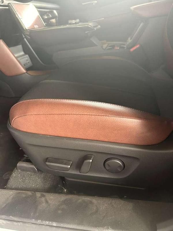 Neu Mazda MX30 Ad'Vantage 106 kW (145 PS) 2025 Polymetal grey SUV