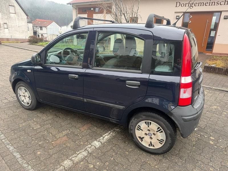 Gebraucht Fiat Panda 69 PS (50 kW) 2010 Blau Kleinwagen