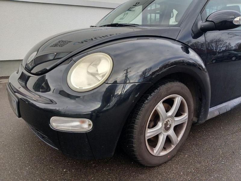 Gebraucht VW New Beetle 102 PS (75 kW) 2004 Black magic perleffekt Kleinwagen