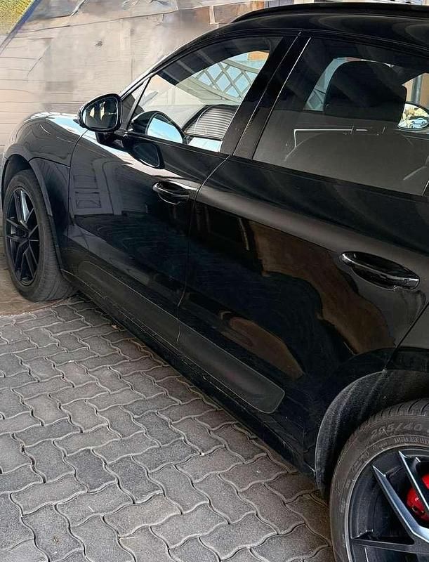 Gebraucht Porsche Macan GTS 441 PS (324 kW) 2023 Schwarz SUV