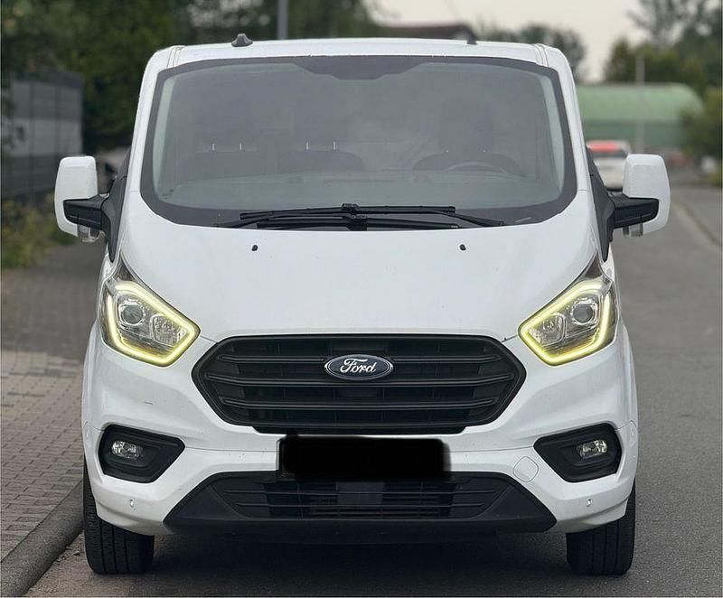 Weiß Gebraucht 2020 Ford Transit Custom Trend Van / Kleinbus | 9.450 € - Bild 1/4