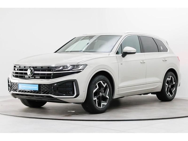 Gebraucht VW Touareg R-line 231 PS (169 kW) 2025 Beige SUV