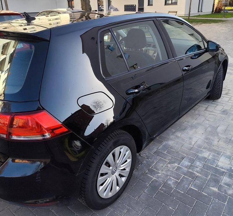 Gebraucht VW Golf VII Cup 103 PS (75 kW) 2014 Schwarz Limousine