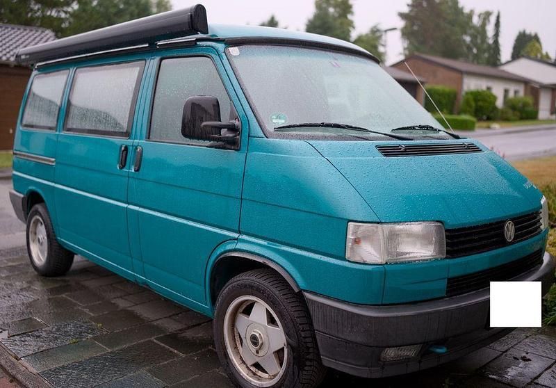 Grün Gebraucht 1993 VW T4 California Van | 19.900 € - Bild 1/4