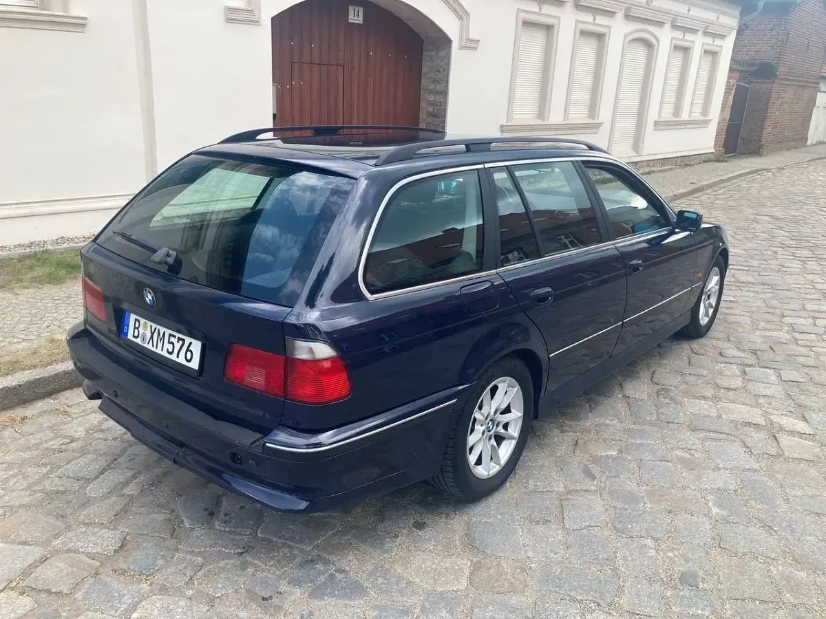 Gebraucht BMW 530 184 PS (135 kW) 2000 Kombi