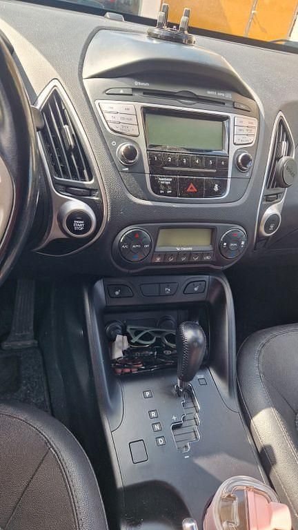 Gebraucht Hyundai Tucson 177 PS (130 kW) 2012 Weiß SUV