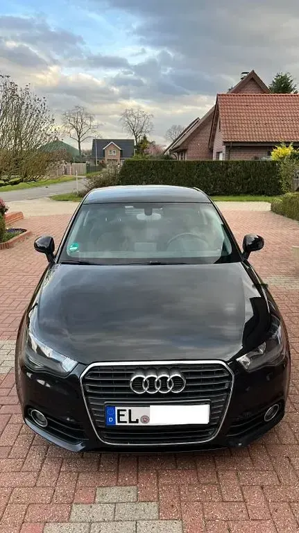 Gebraucht Audi A1 S-Line 105 PS (77 kW) 2011 Schwarz Kleinwagen