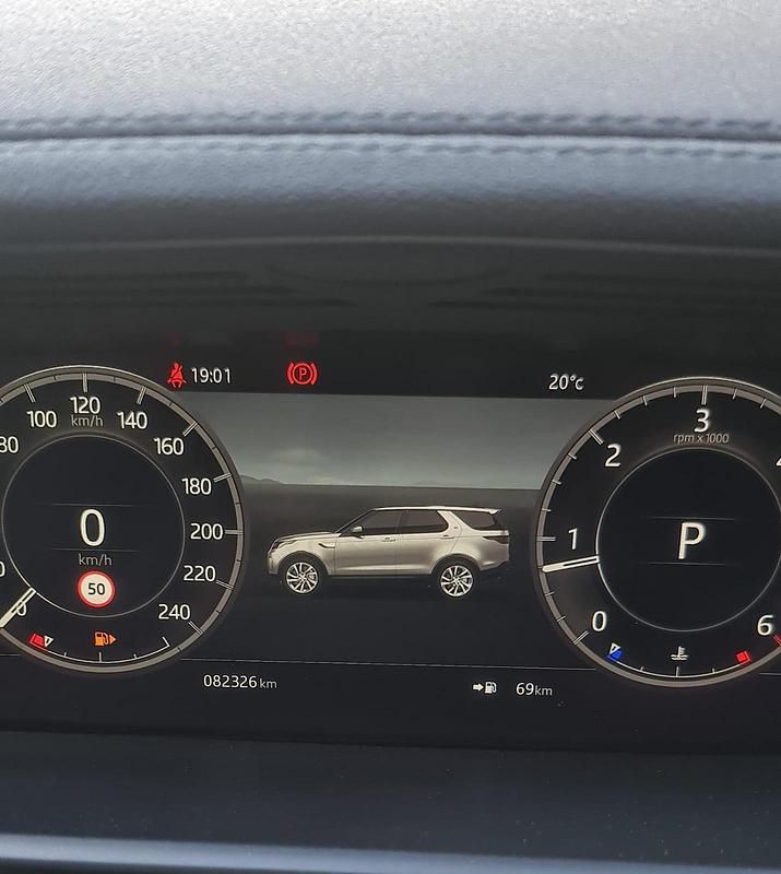 Silber Gebraucht 2019 Land Rover Discovery 5 SUV | 30.000 € - Bild 1/4