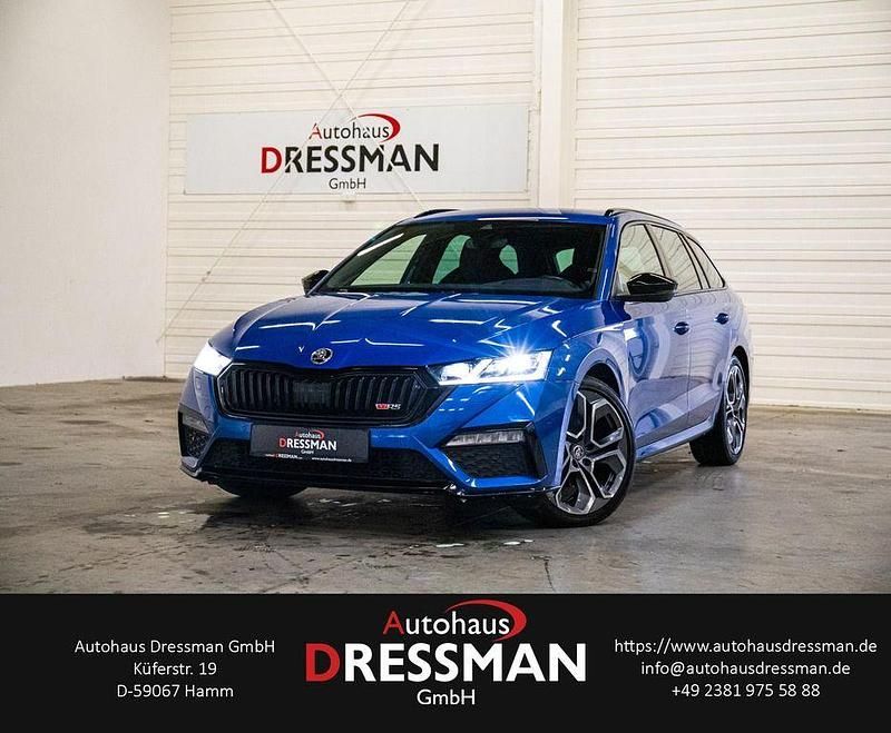 Raceblau metallic Gebraucht 2023 Skoda Octavia RS Kombi | 27.879 € (Guter Preis) - Bild 1/4