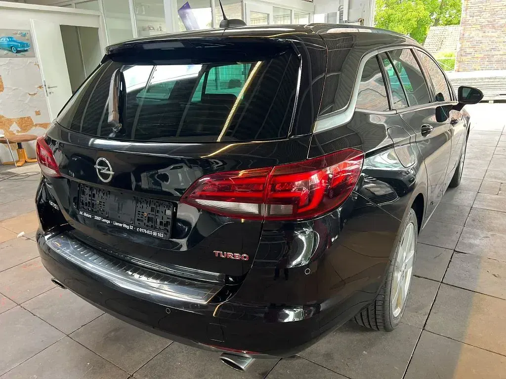 Gebraucht Opel Astra Dynamic 200 PS (147 kW) 2017 Limousine