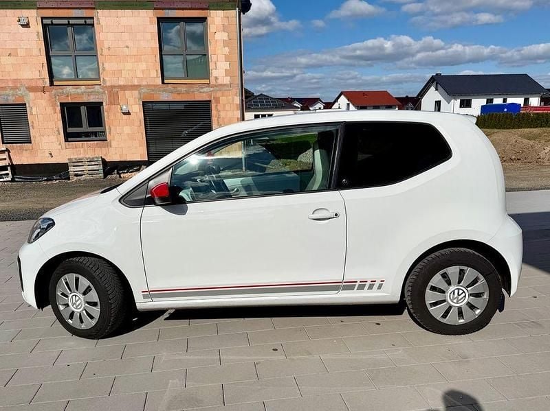 Gebraucht VW up! Beats 60 PS (44 kW) 2018 Weiß Kleinwagen