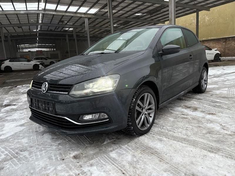 Grau Gebraucht 2016 VW Polo Allstar | 11.699 € (Fairer Preis) - Bild 1/4