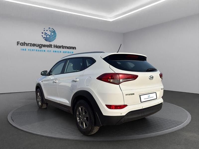 Gebraucht Hyundai Tucson 132 PS (97 kW) 2016 Weiß SUV