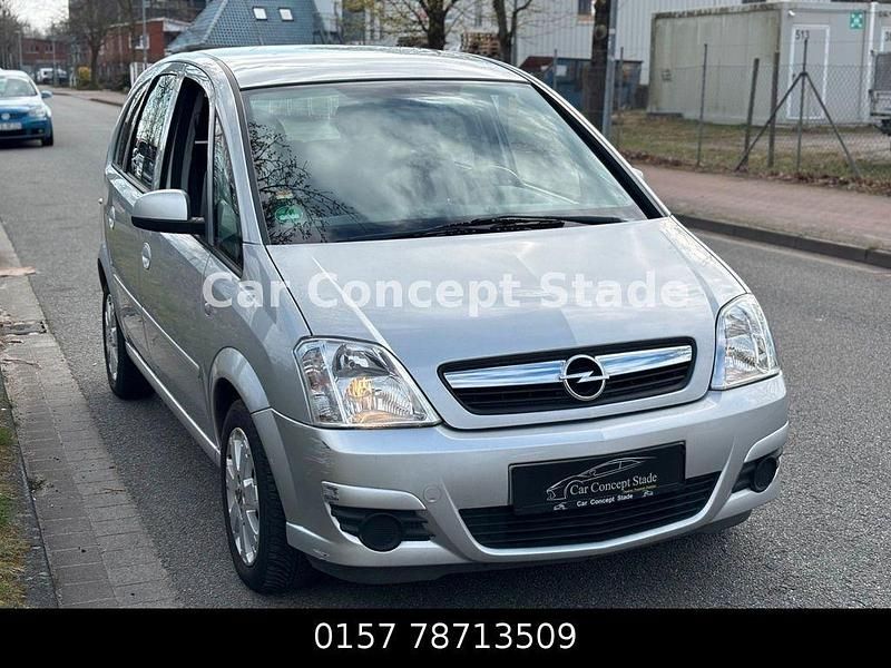 Gebraucht Opel Meriva Basis 101 PS (74 kW) 2006 Lichtsilber m2 Van / Kleinbus
