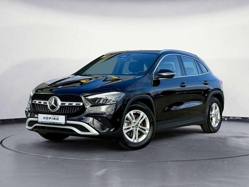 Gebraucht Mercedes GLA200 163 PS (119 kW) 2024 Nachtschwarz  unilack SUV