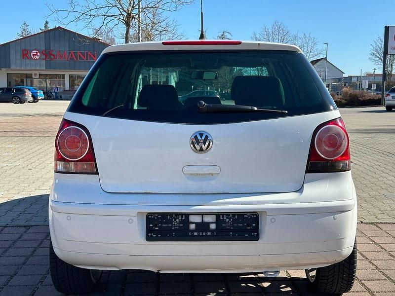 Gebraucht VW Polo United 69 PS (50 kW) 2009 Weiß Kleinwagen