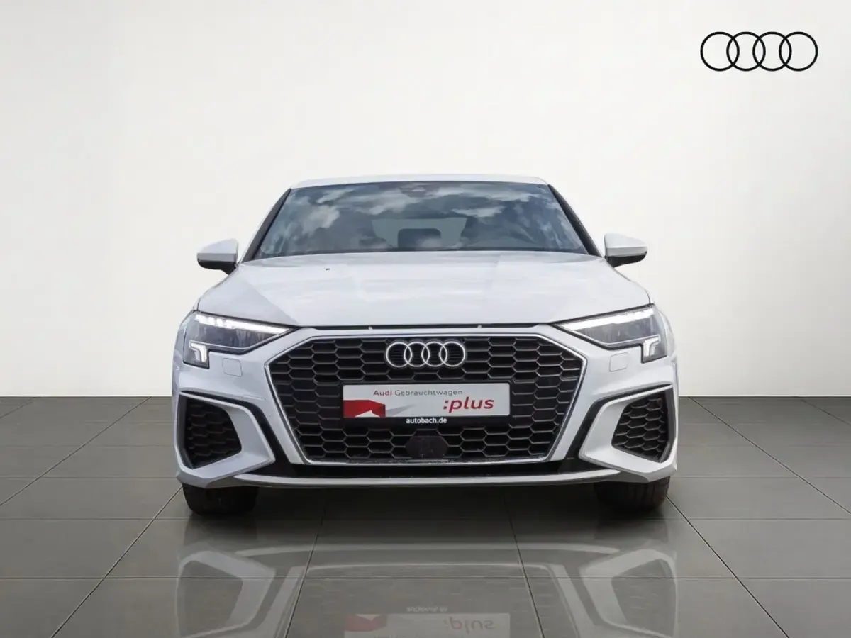 Gebraucht Audi A3 S-Line 116 PS (85 kW) 2023 Ibisweiß Limousine