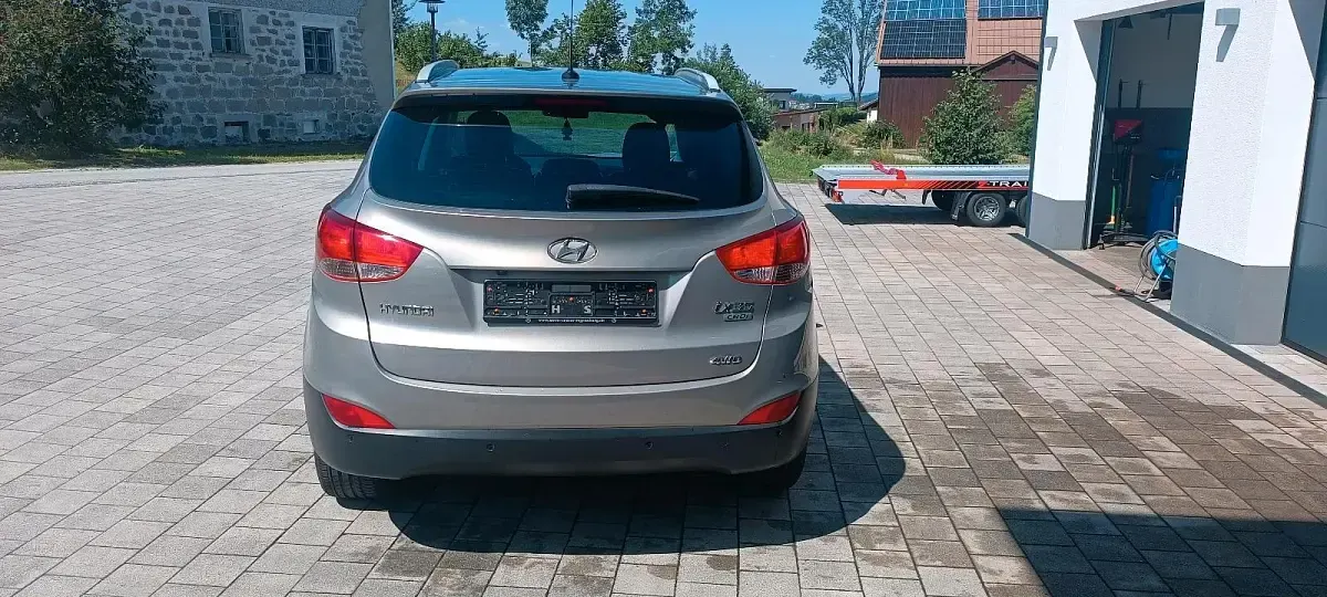 Gebraucht Hyundai ix35 184 PS (135 kW) 2010 Grau SUV