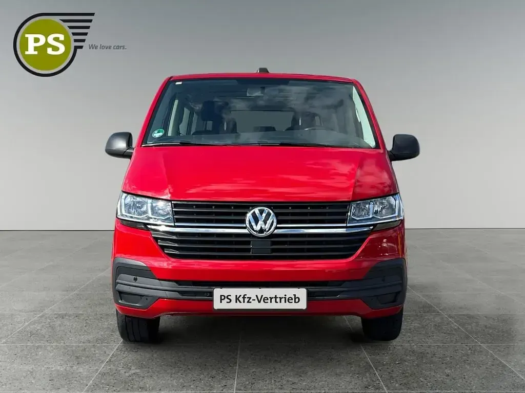 Gebraucht VW Multivan Family 150 PS (110 kW) 2021 Rot Van / Kleinbus
