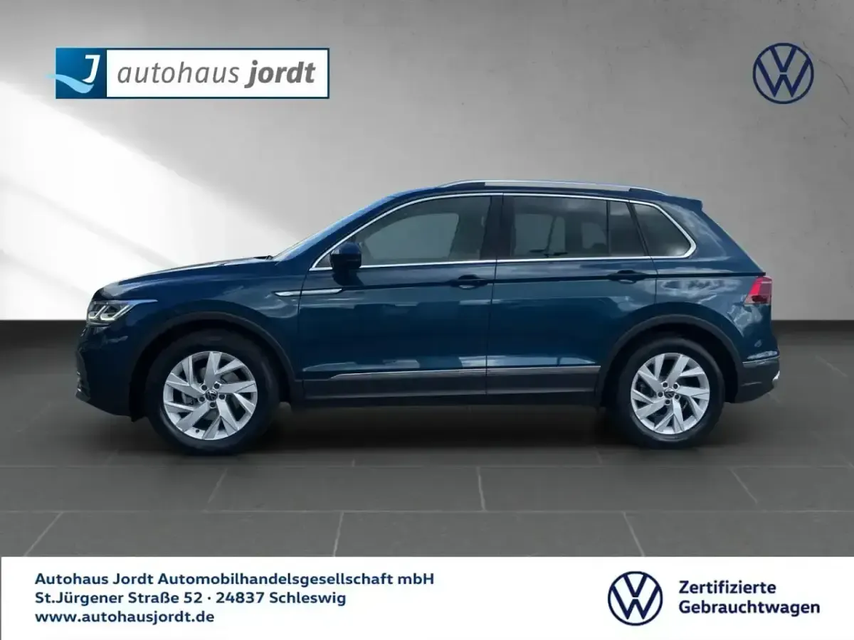 Używany VW Tiguan Elegance 150 KM (110 kW) 2021 Niebieski SUV