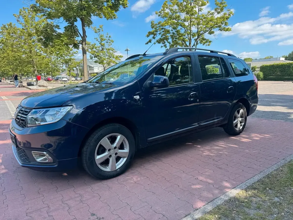 Gebraucht Dacia Logan 90 PS (66 kW) 2019 Blau Kombi