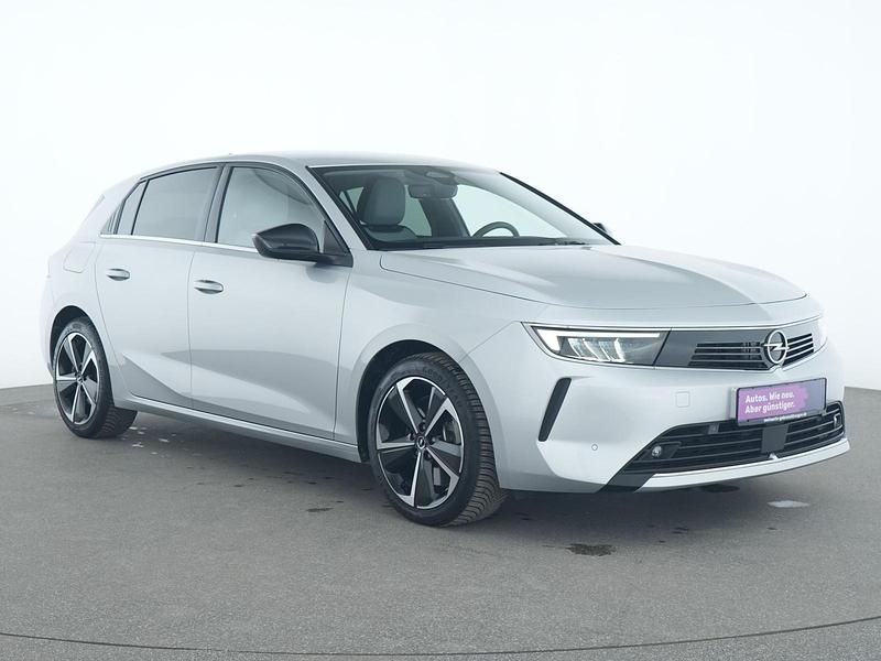 Gebraucht Opel Astra Elegance 181 PS (133 kW) 2022 Aluminium silber Limousine