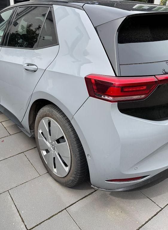 Gebraucht VW ID.3 Pro 150 kW (204 PS) 2023 Grau Kleinwagen