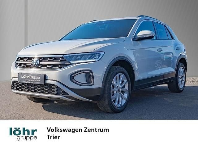Gebraucht VW T-Roc Life 150 PS (110 kW) 2023 Ascotgrau SUV