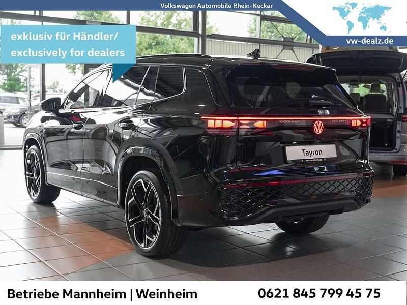 Gebraucht VW Tayron Sound 150 PS (110 kW) 2025 Grenadillschwarz metallic SUV