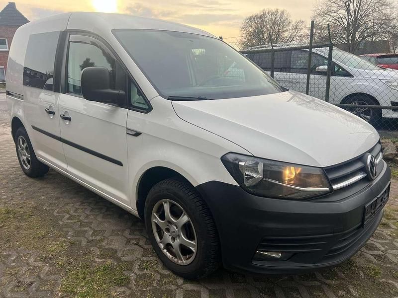 Second-hand VW Caddy 75 CP (55 kW) 2016 Alb Monovolum