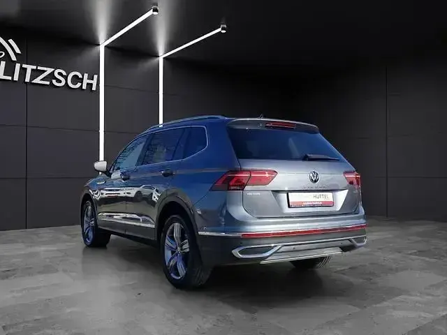 Gebraucht VW Tiguan Elegance 150 PS (110 kW) 2021 Platinum grey metallicplatinum grey metallic SUV