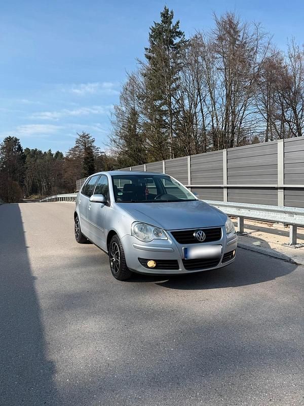 Gebraucht VW Polo 75 PS (55 kW) 2006 Silber Kleinwagen