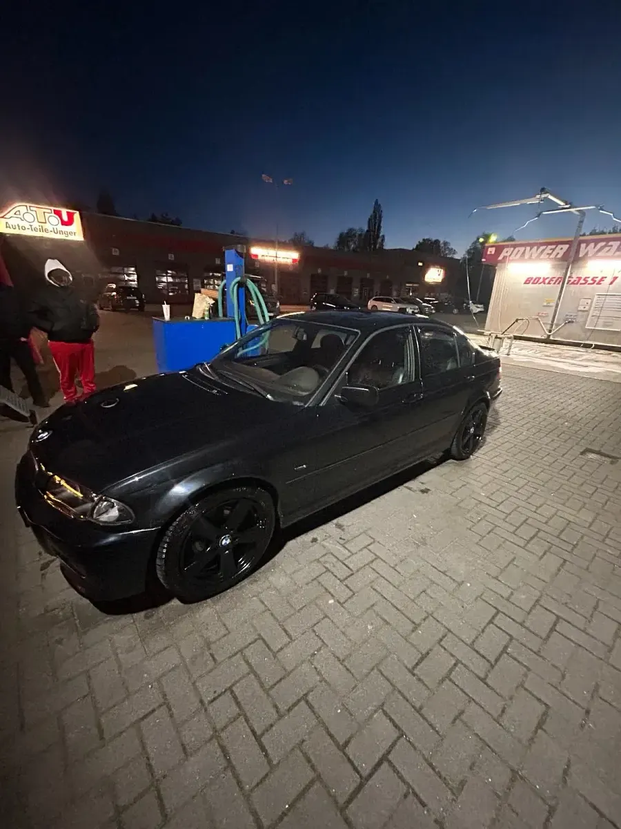 Gebraucht BMW 320 Shadowline 150 PS (110 kW) 1999 Schwarz Limousine