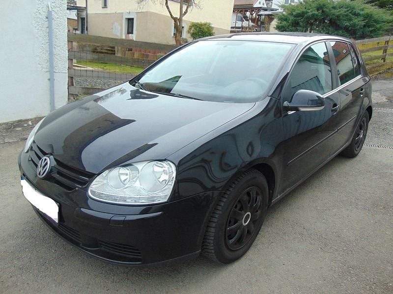 Gebraucht VW Golf IV 102 PS (75 kW) 2005 Schwarz Kleinwagen