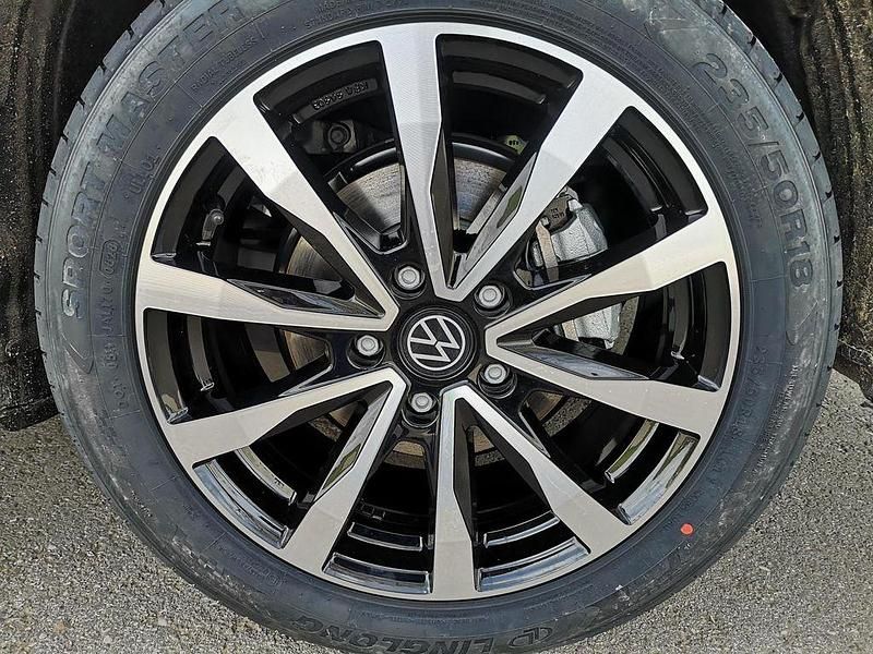 Neu VW Multivan Edition 150 PS (110 kW) 2025 Blau Van / Kleinbus