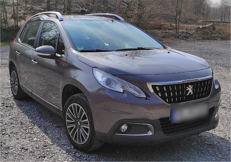 Gebraucht Peugeot 2008 110 PS (80 kW) 2016 Grau SUV