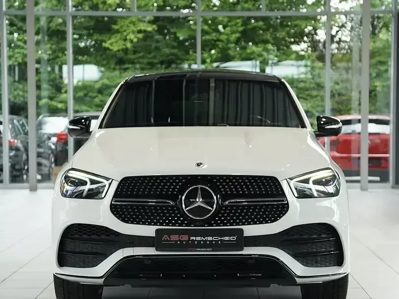 Gebraucht Mercedes GLE400 AMG line 331 PS (243 kW) 2021 Weiß SUV