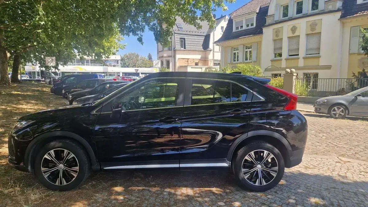 Gebraucht Mitsubishi Eclipse Cross Top 163 PS (119 kW) 2018 Schwarz SUV