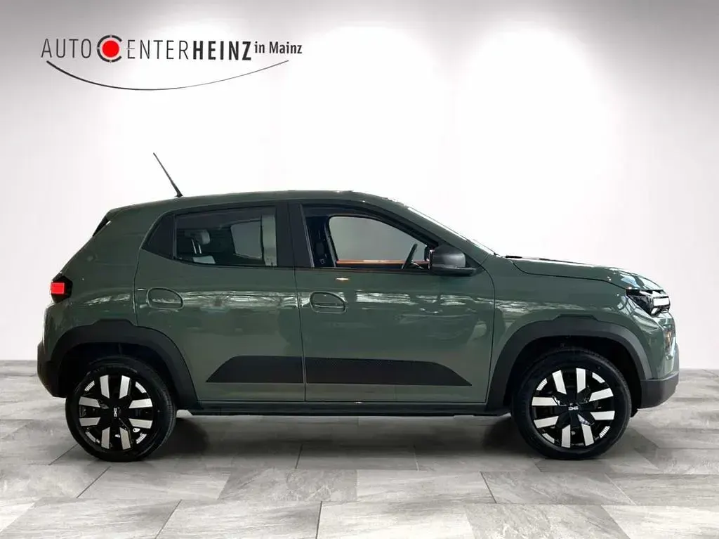 Uusi Dacia Spring Expression 52 kW (71 HP) 2026 Vihreä Viistoperä