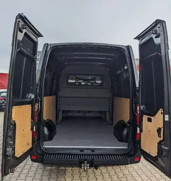 Gebraucht Opel Movano 131 PS (96 kW) 2018 Andere Van