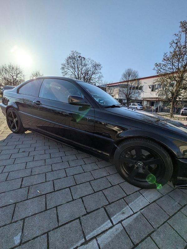 Second-hand BMW 330 231 CP (169 kW) 2001 Negru Coupe