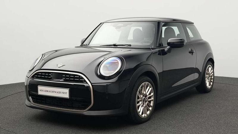 Schwarz Gebraucht 2024 Mini Cooper Favoured Kleinwagen | 26.493 € (Fairer Preis) - Bild 1/4