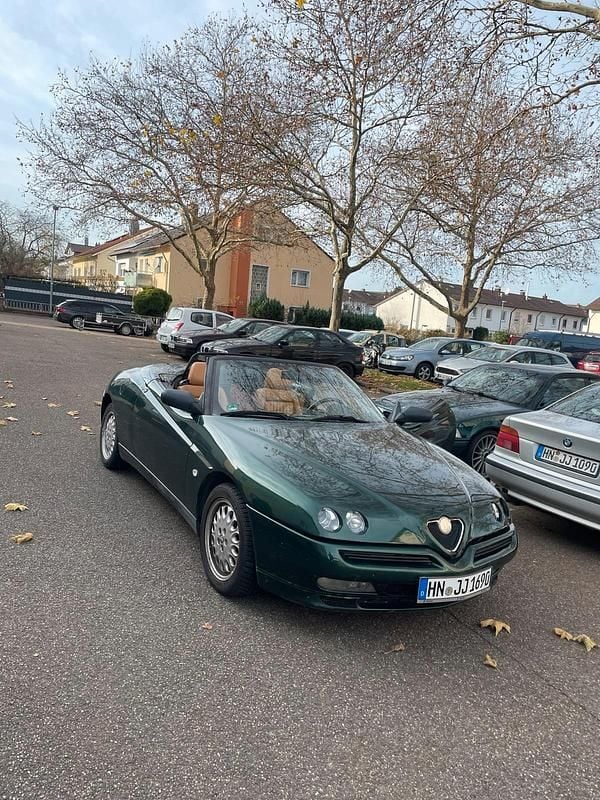 Grün Gebraucht 1998 Alfa Romeo Spider Cabrio | 2.000 € (Superpreis) - Bild 1/4