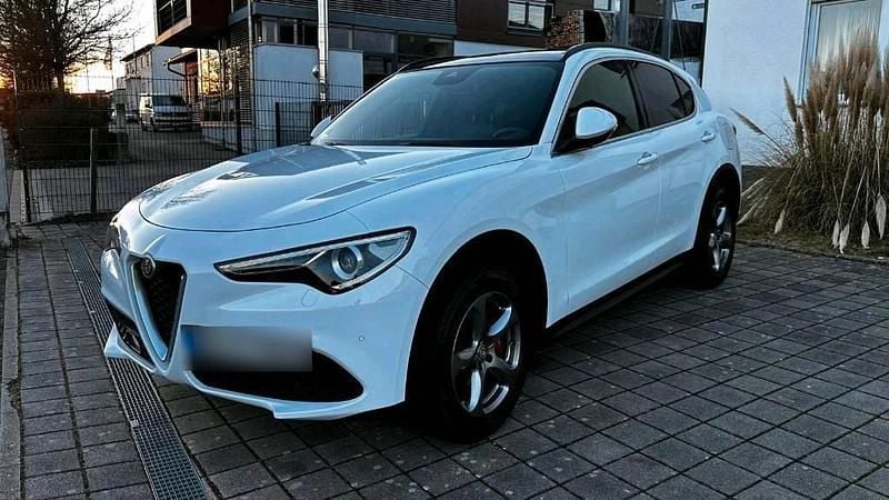 Gebraucht Alfa Romeo Stelvio 280 PS (205 kW) 2019 Weiß SUV