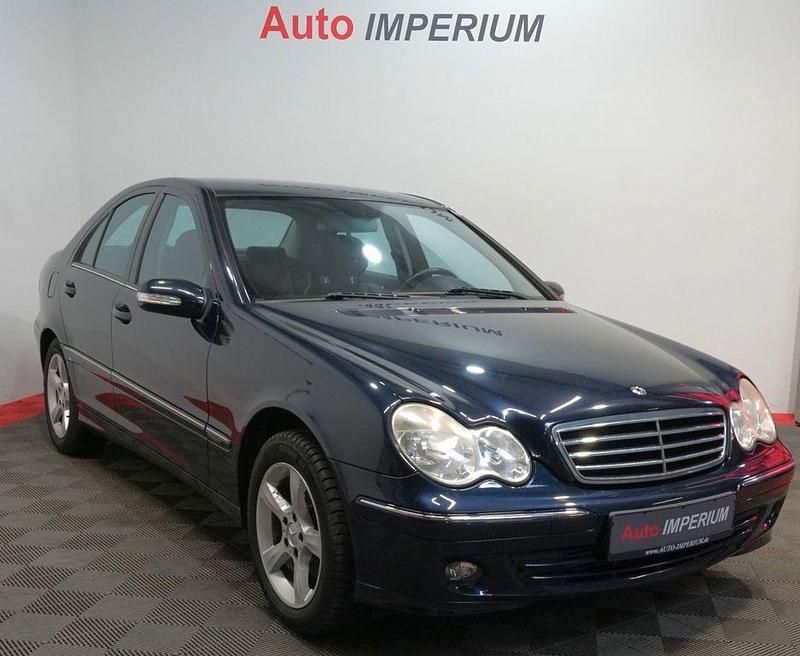 Gebraucht Mercedes C180 143 PS (105 kW) 2005 Blau Limousine