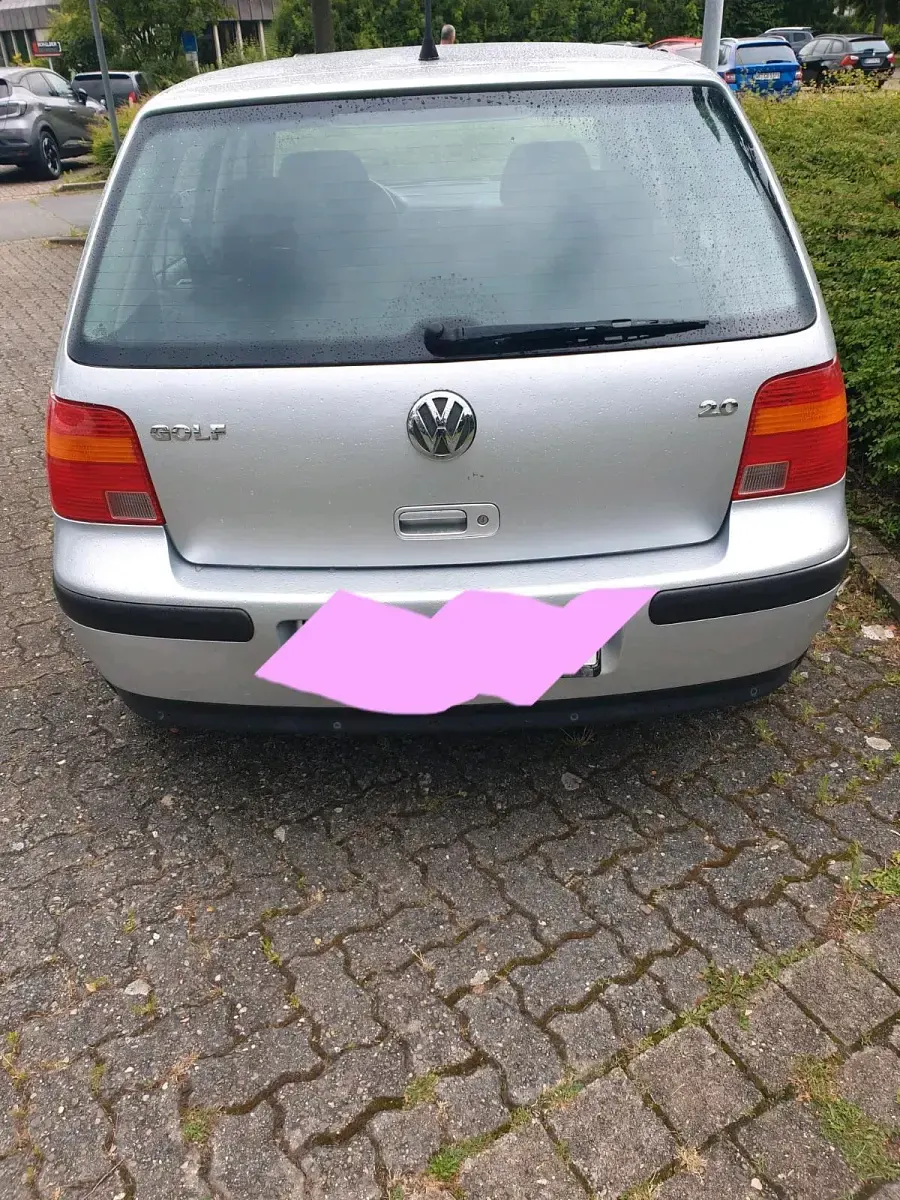 Gebraucht VW Golf IV 102 PS (75 kW) 2003 Silber Kleinwagen