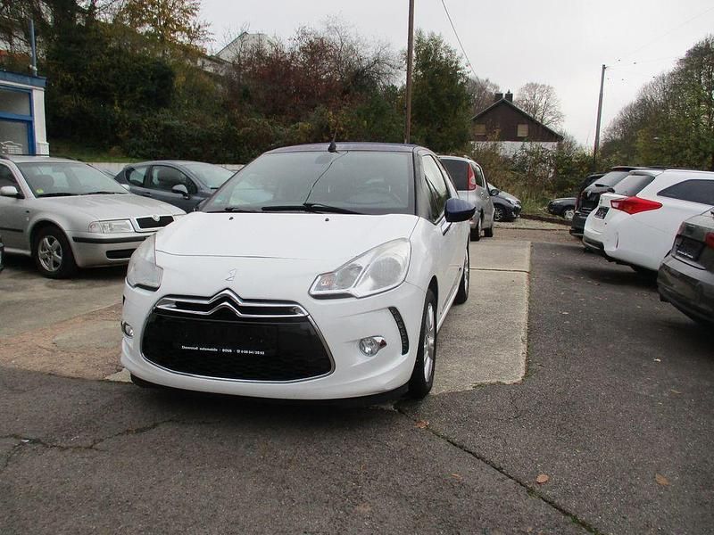 Weiß Gebraucht 2013 Citroën DS3 Cabriolet So Chic Cabrio | 6.500 € (Fairer Preis) - Bild 1/4